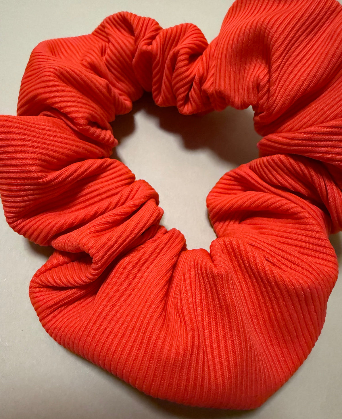 Azur Oranje Scrunchie
