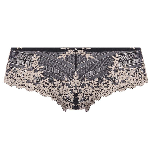 woman wearing ablack tanga with lace  flower details in ivor