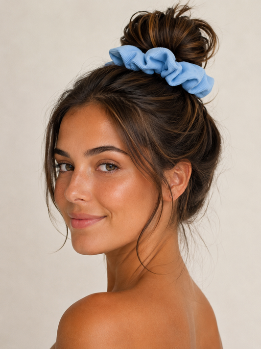 Azur Blauwe Scrunchie