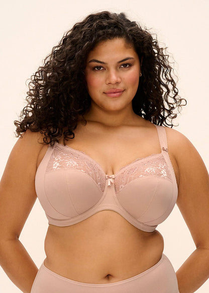 curvy woman wearing a big cup bra in sahara beige with stretch lace 