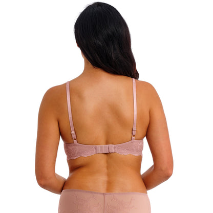 woman wearing a t-shirt bra in Rosewood