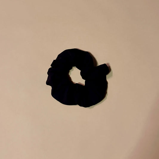 The Class Black Onyx Scrunchie